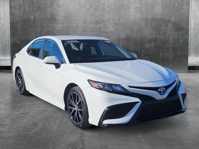 2021 Toyota Camry SE