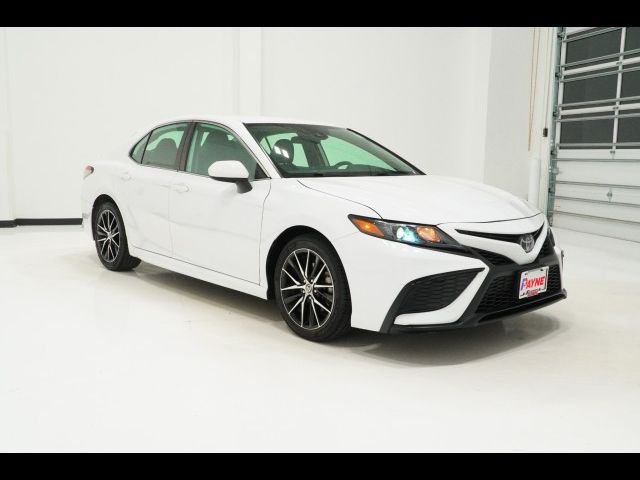 2021 Toyota Camry SE Nightshade