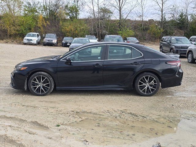 2021 Toyota Camry SE Nightshade