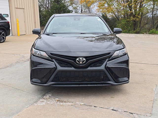 2021 Toyota Camry SE Nightshade