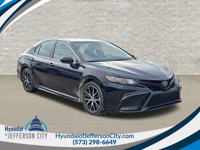 2021 Toyota Camry SE Nightshade