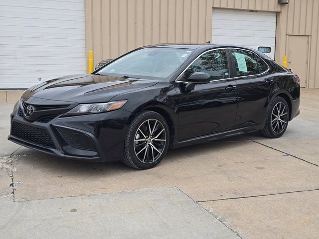 2021 Toyota Camry SE Nightshade