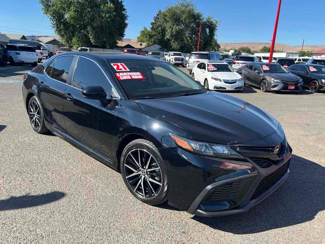 2021 Toyota Camry SE Nightshade