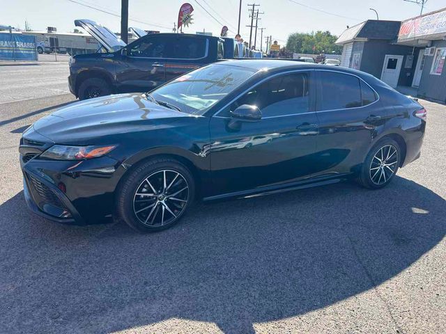 2021 Toyota Camry SE Nightshade