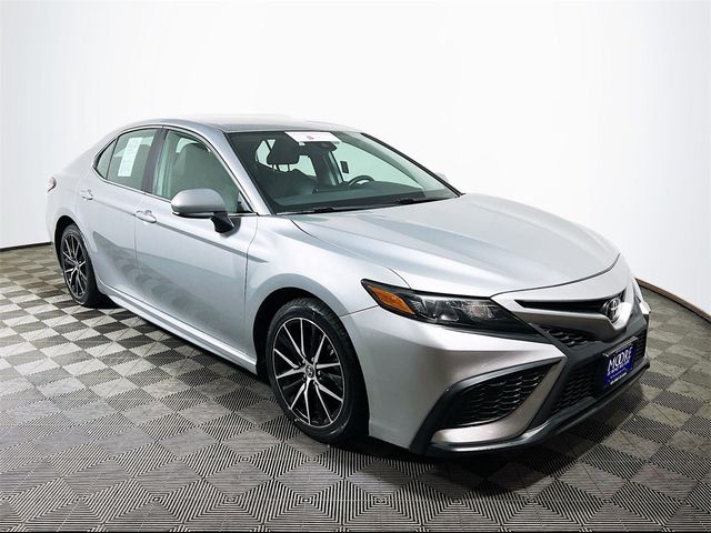 2021 Toyota Camry SE Nightshade