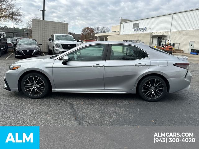 2021 Toyota Camry SE Nightshade