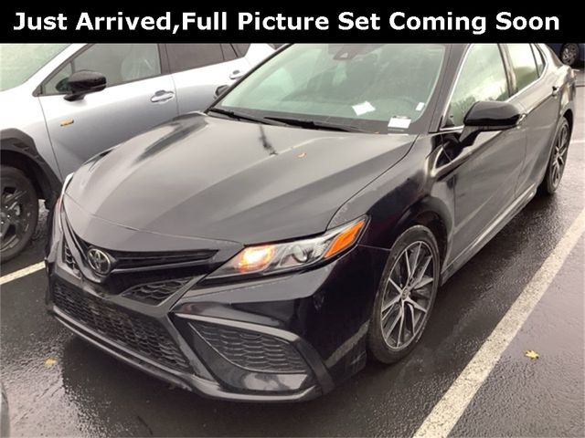 2021 Toyota Camry SE Nightshade