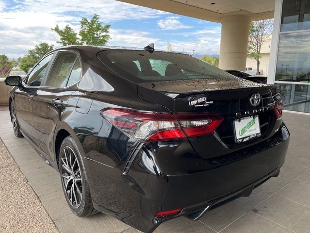 2021 Toyota Camry SE Nightshade