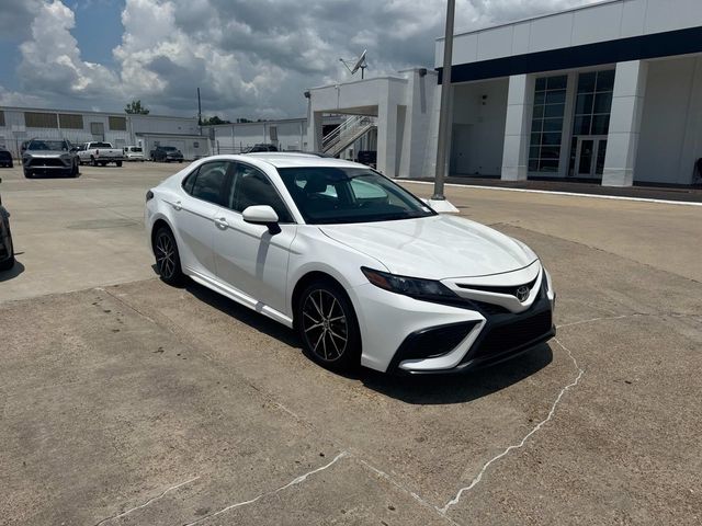 2021 Toyota Camry SE Nightshade