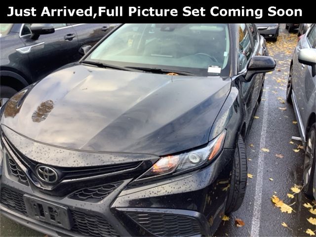 2021 Toyota Camry SE Nightshade