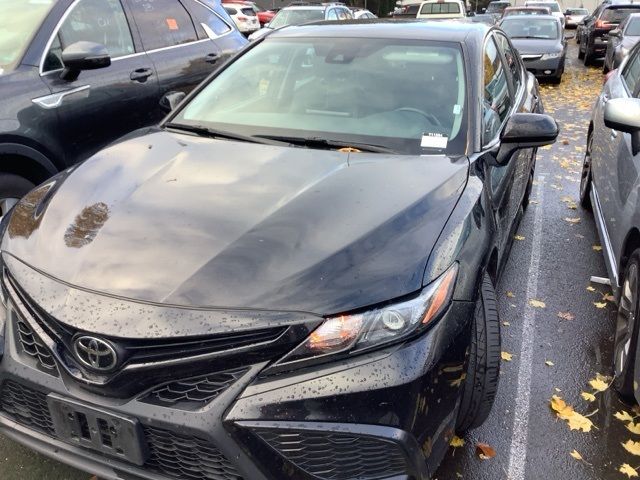 2021 Toyota Camry SE Nightshade