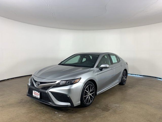 2021 Toyota Camry SE Nightshade