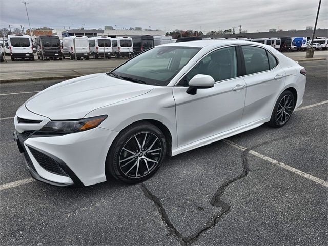 2021 Toyota Camry SE Nightshade