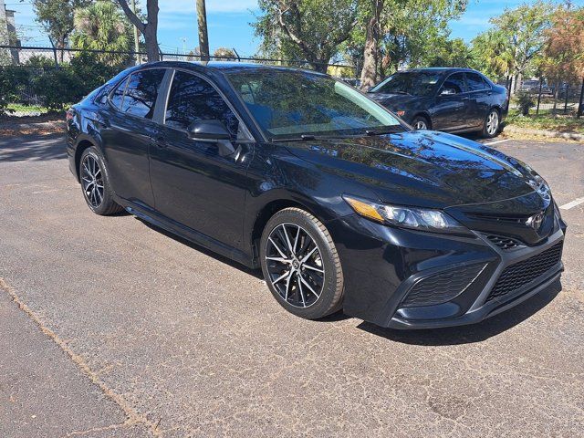 2021 Toyota Camry SE Nightshade