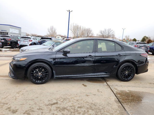 2021 Toyota Camry SE Nightshade