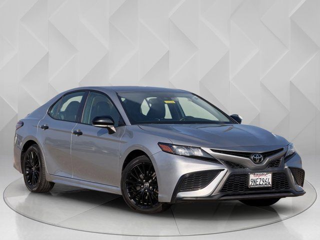 2021 Toyota Camry SE Nightshade