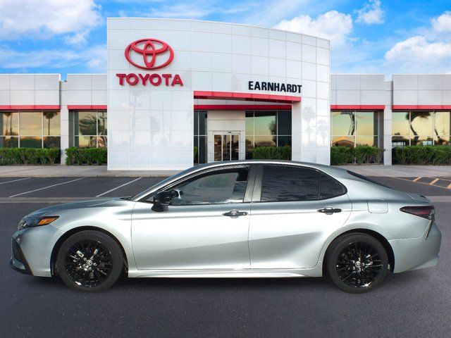 2021 Toyota Camry SE Nightshade