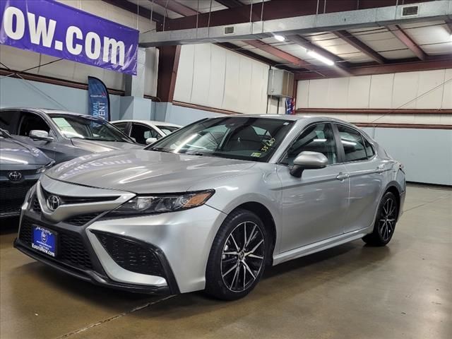 2021 Toyota Camry SE Nightshade