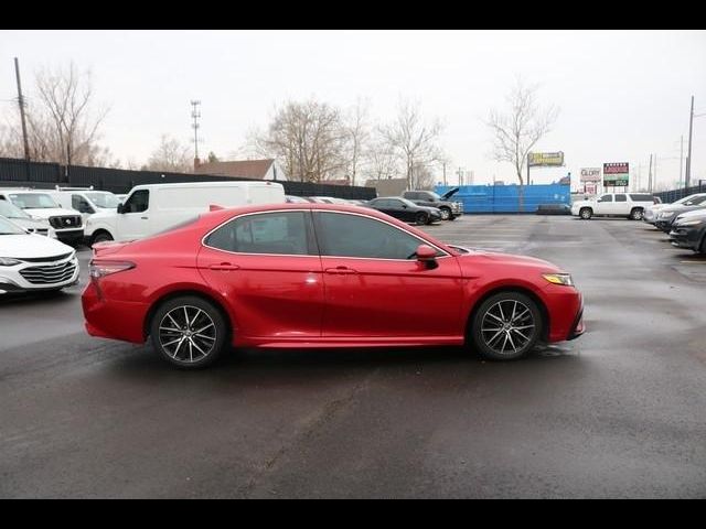 2021 Toyota Camry SE Nightshade