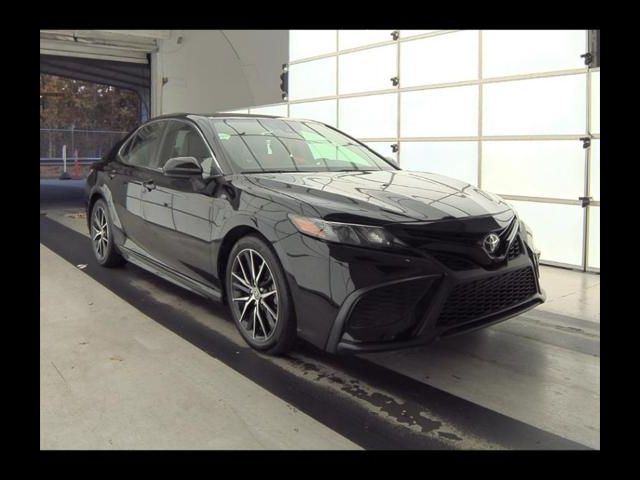 2021 Toyota Camry SE Nightshade