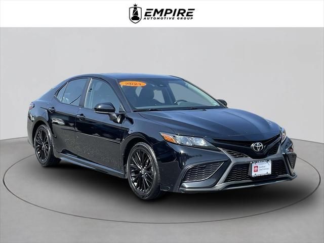 2021 Toyota Camry SE Nightshade