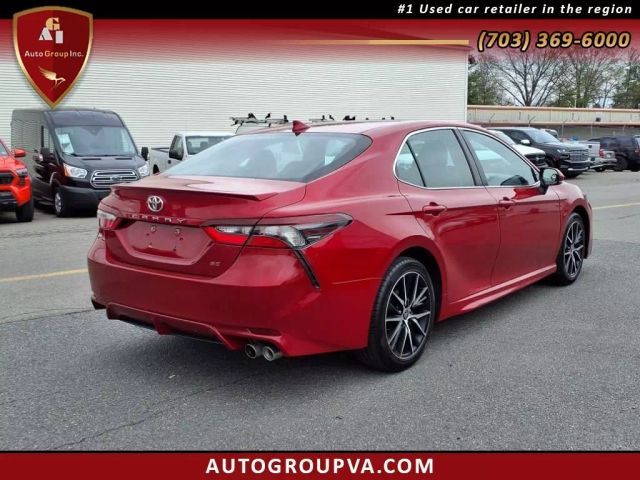 2021 Toyota Camry SE