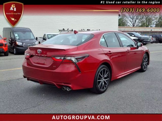 2021 Toyota Camry SE