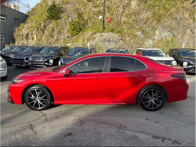 2021 Toyota Camry SE