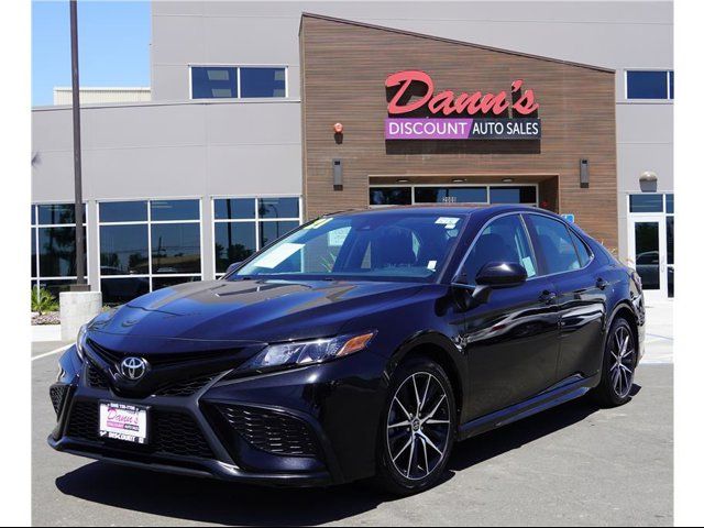 2021 Toyota Camry 