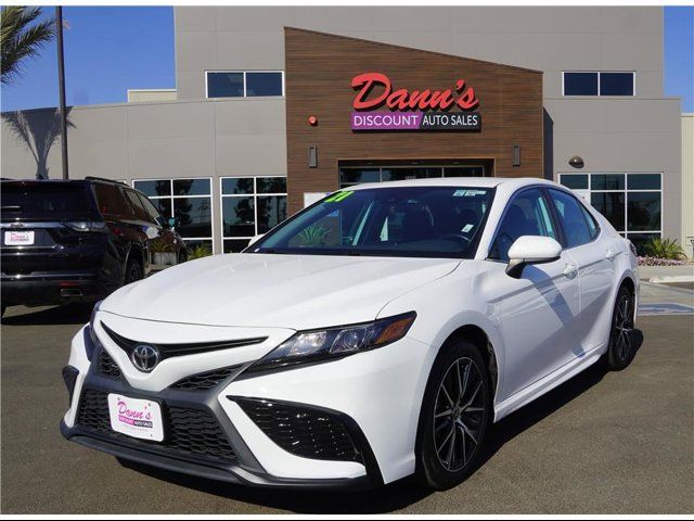 2021 Toyota Camry 