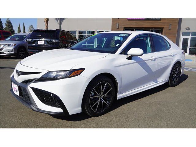 2021 Toyota Camry 