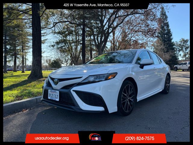 2021 Toyota Camry SE