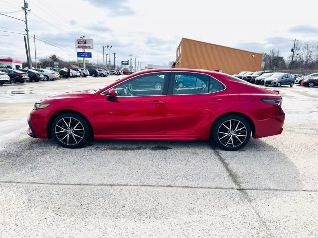 2021 Toyota Camry SE