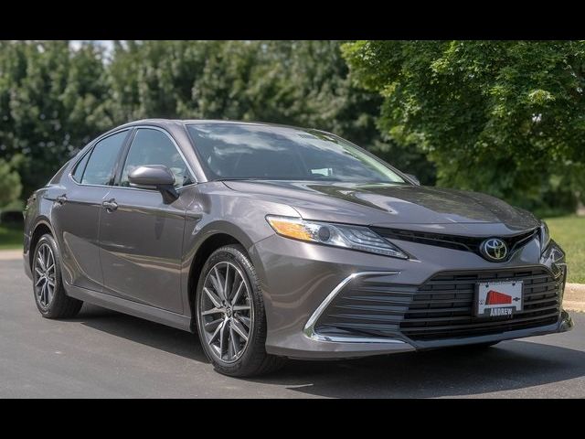 Used 2021 Toyota Camry XLE For Sale in Milwaukee, WI | Capital One Auto ...