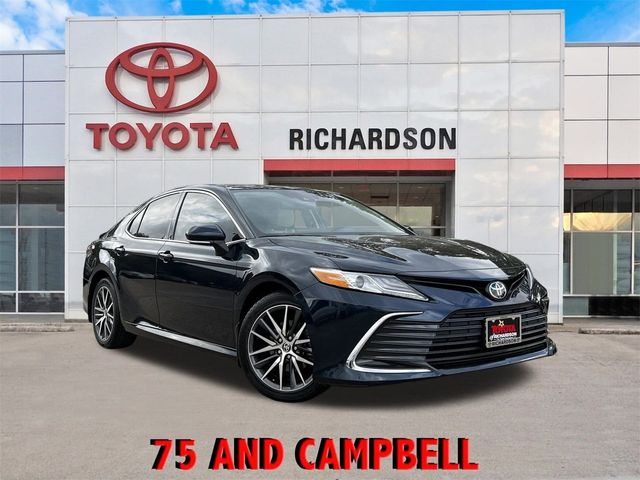 2021 Toyota Camry XLE