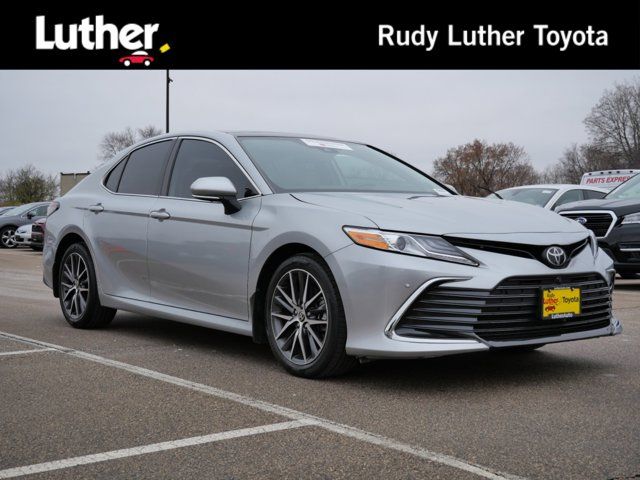 2021 Toyota Camry XLE V6