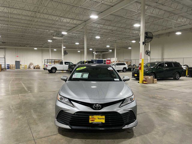 2021 Toyota Camry XLE V6