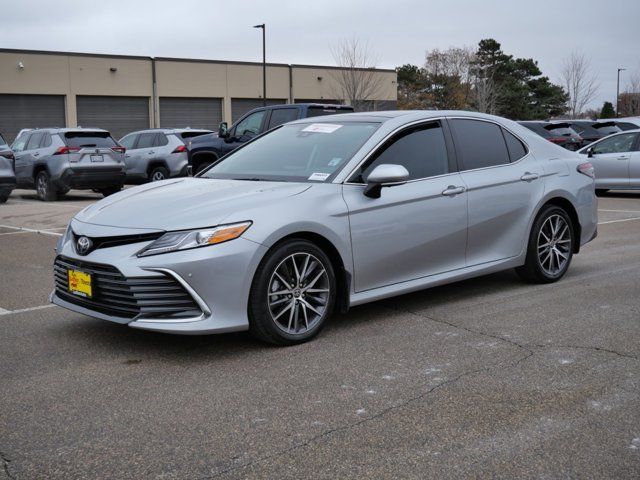 2021 Toyota Camry XLE V6