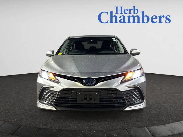 2021 Toyota Camry Hybrid LE