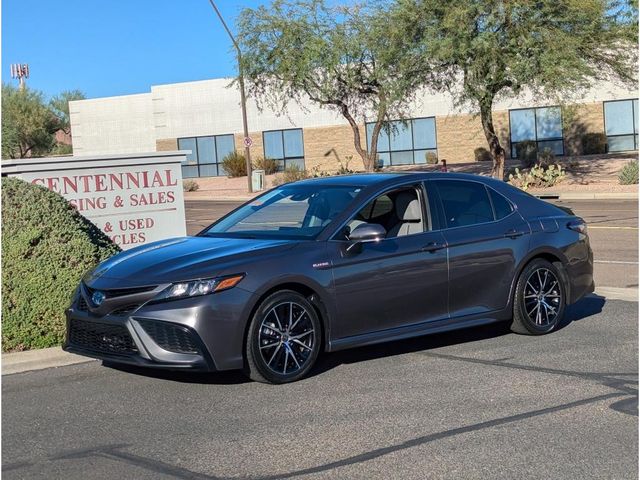 2021 Toyota Camry Hybrid SE