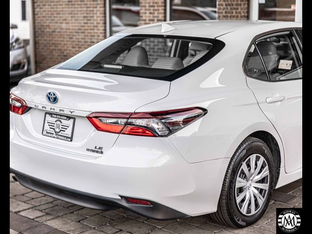 2021 Toyota Camry Hybrid LE