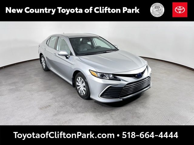 2021 Toyota Camry Hybrid LE