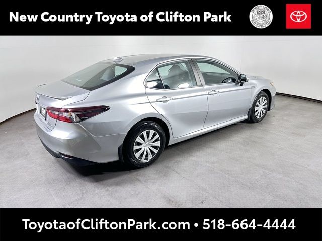 2021 Toyota Camry Hybrid LE