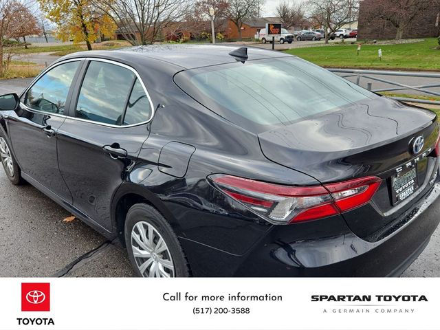 2021 Toyota Camry Hybrid LE