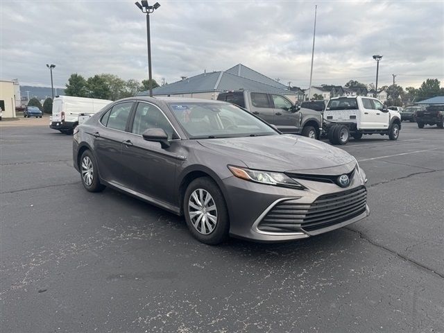 2021 Toyota Camry Hybrid LE