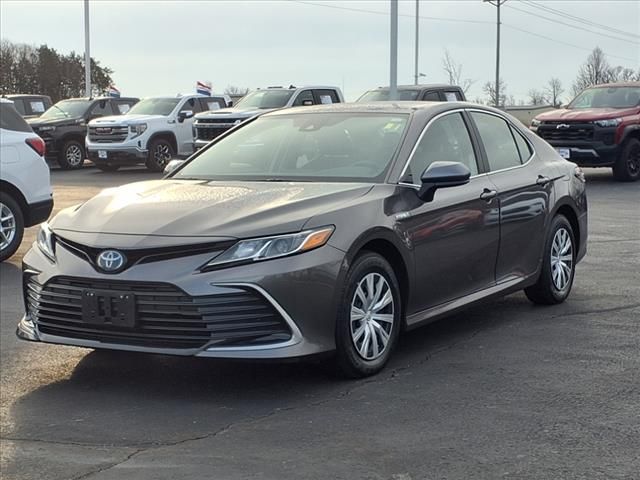 2021 Toyota Camry Hybrid LE