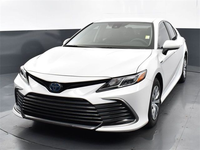 2021 Toyota Camry Hybrid LE