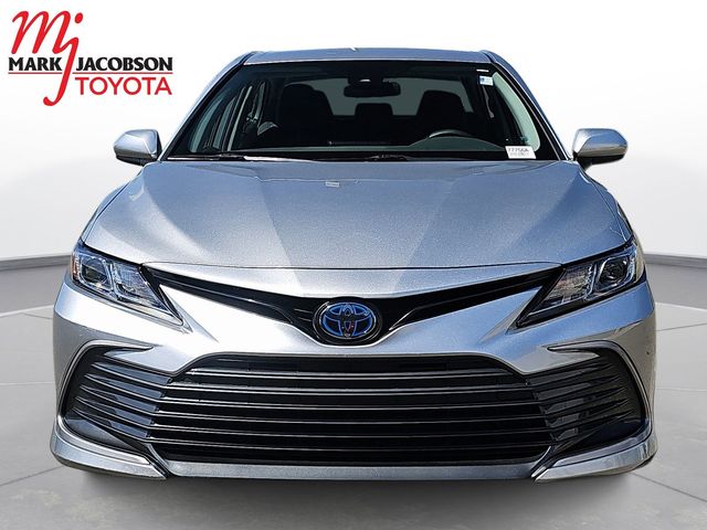 2021 Toyota Camry Hybrid LE