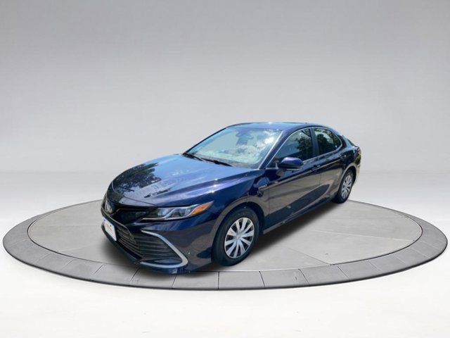 2021 Toyota Camry Hybrid LE