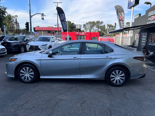 2021 Toyota Camry Hybrid LE